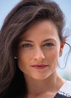 Lara Pulver nackt