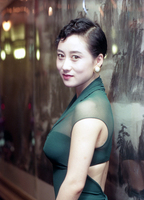 Nina Li Chi nackt