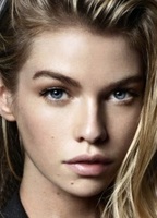 Stella Maxwell nackt