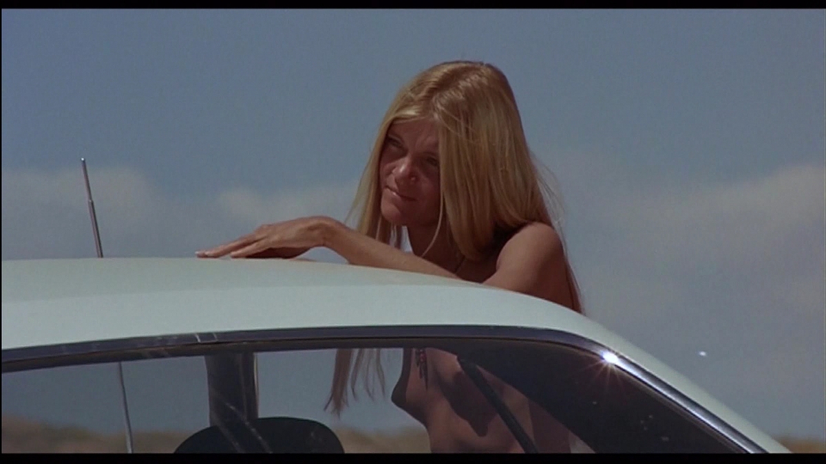 Nackte Gilda Texter In Vanishing Point