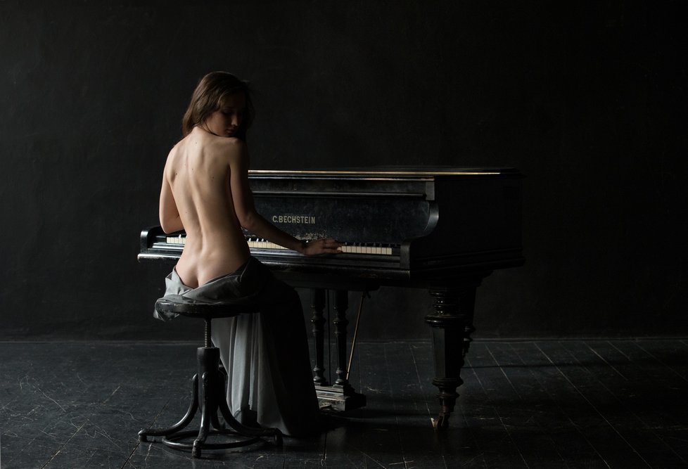 Eliska Krenková Nude Pics Seite 1