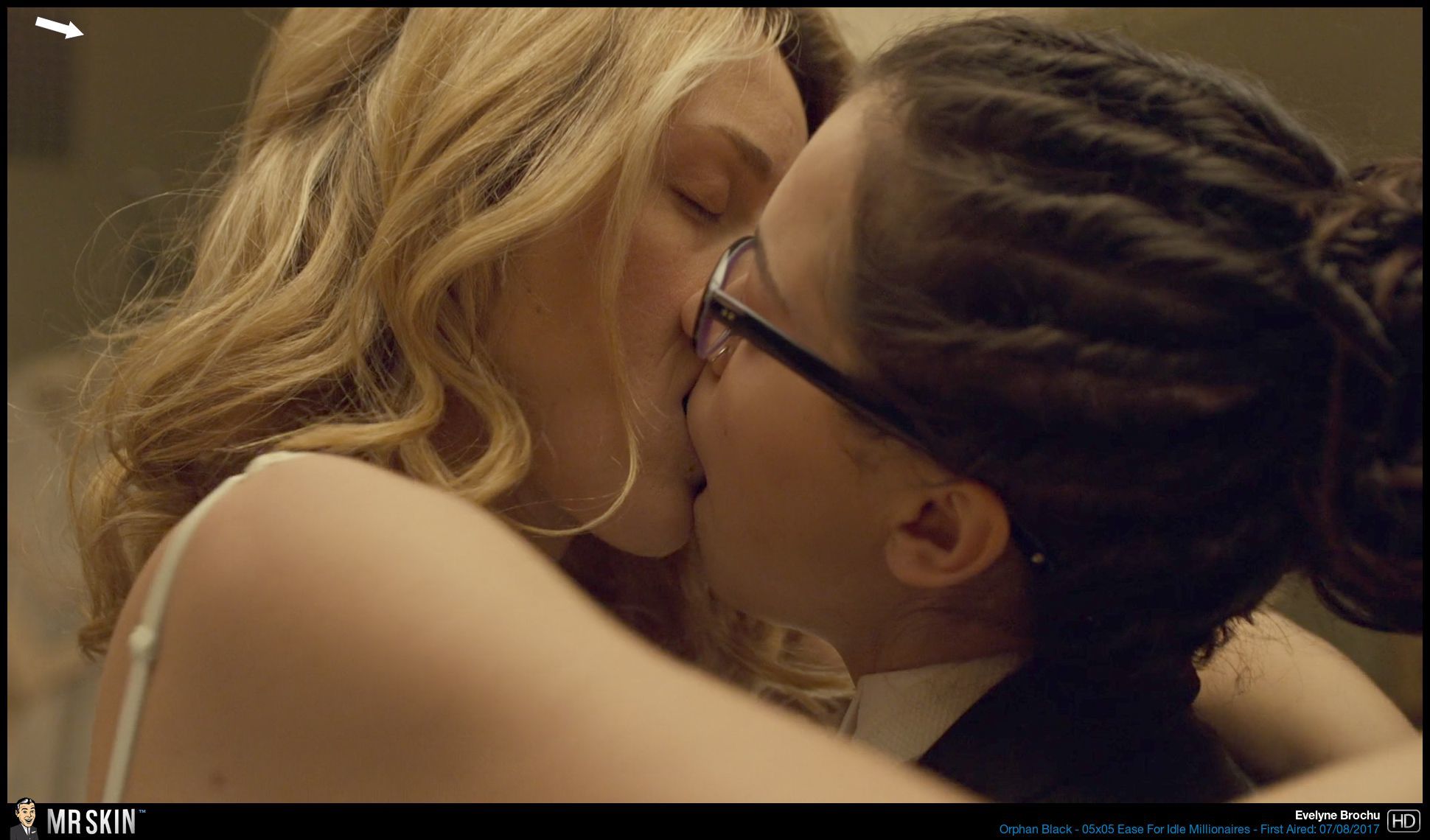 Orphan black scene threesome