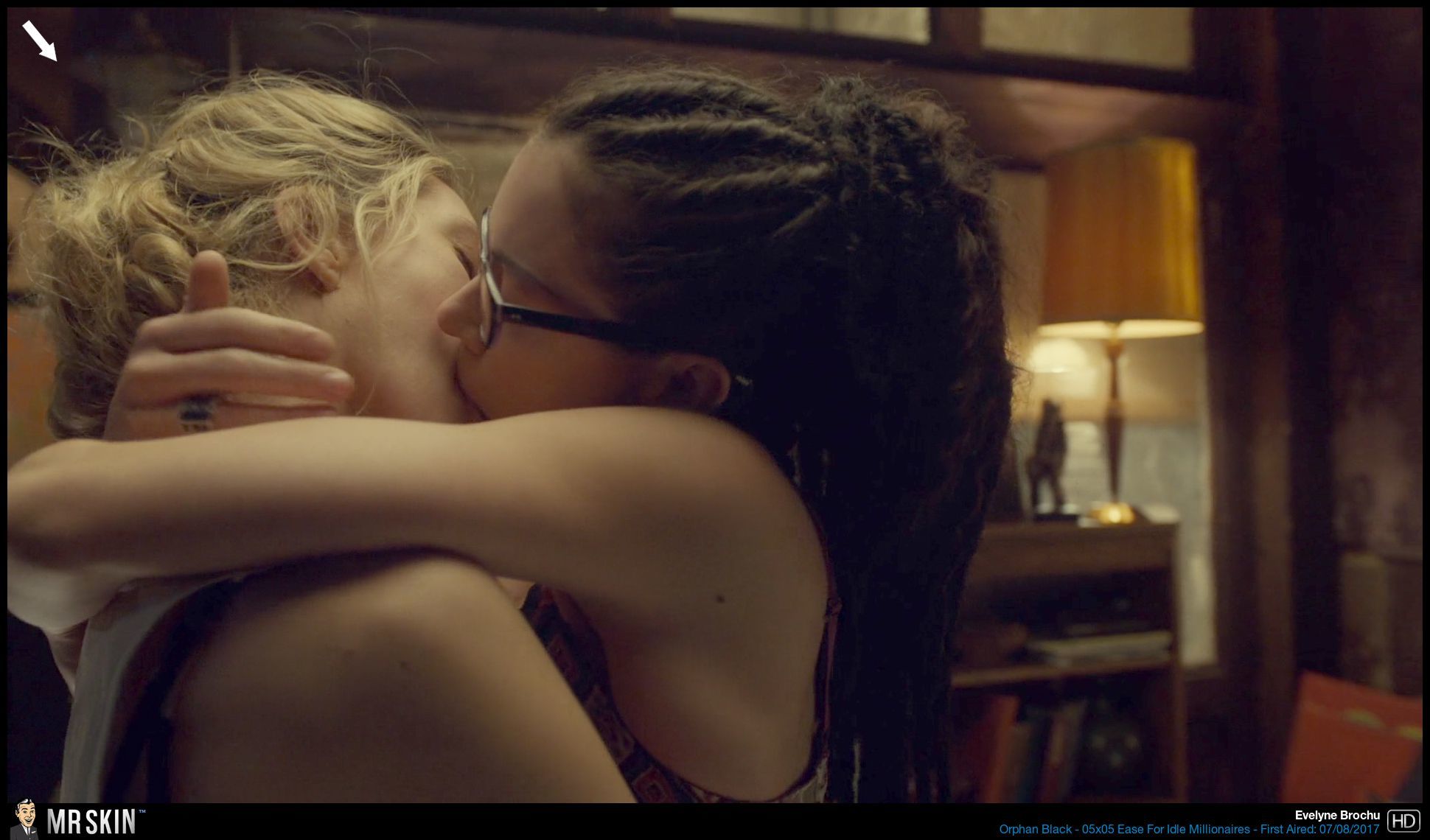 Orphan black scene threesome