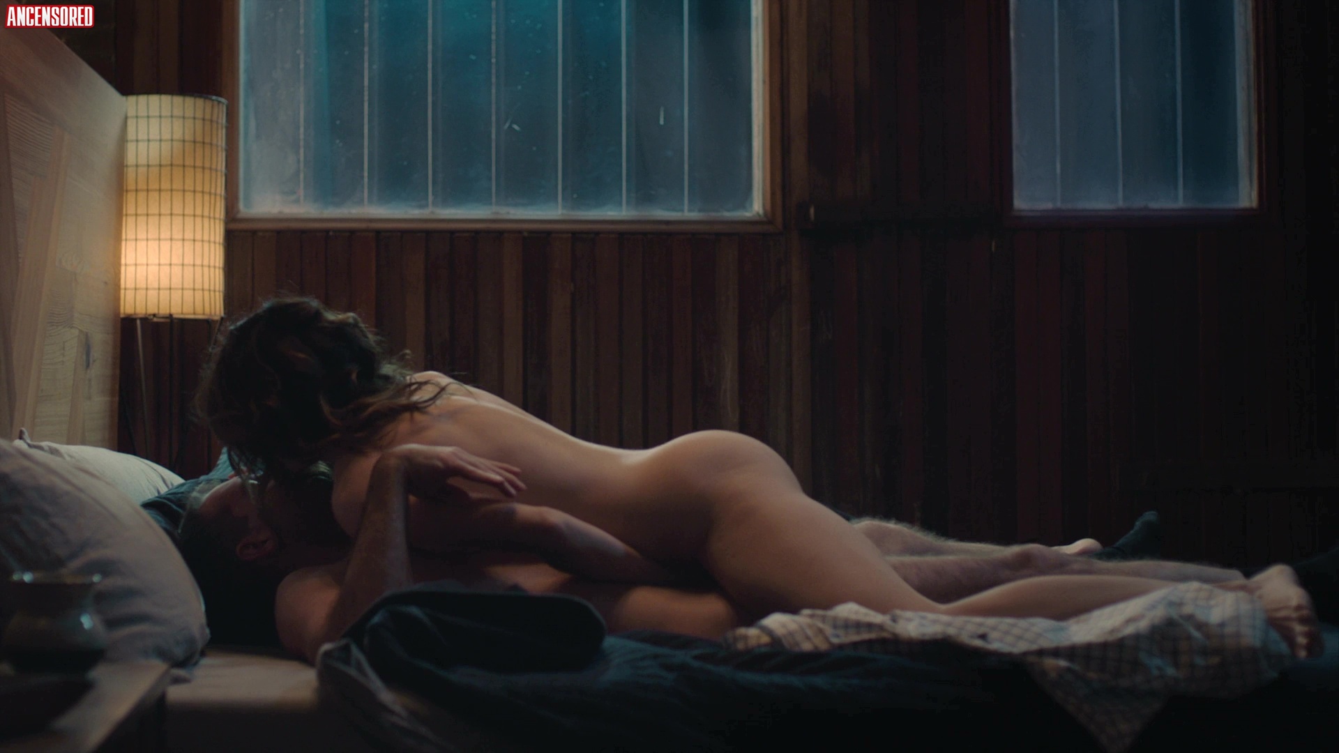 Kathryn Hahn nude pics.