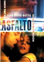 Asfalto (2000) Nacktszenen