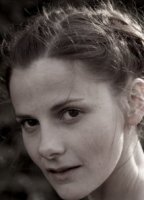 Louise Brealey nackt