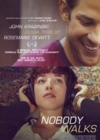 Nobody Walks 2012 film nackten szenen