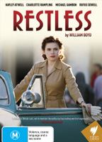 Restless (2012) 2012 film nackten szenen