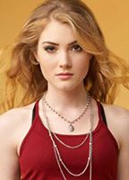 Skyler Samuels nackt. Nacktbilder & Videos, Sextape < ANCENSORED