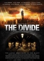 The Divide 2011 film nackten szenen