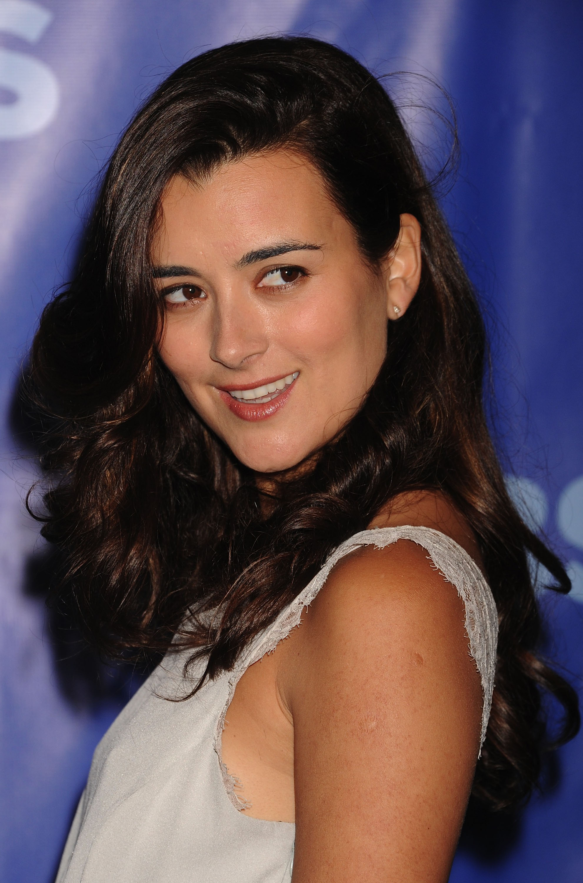 Naked Cote De Pablo Added 07 19 2016 By Bot