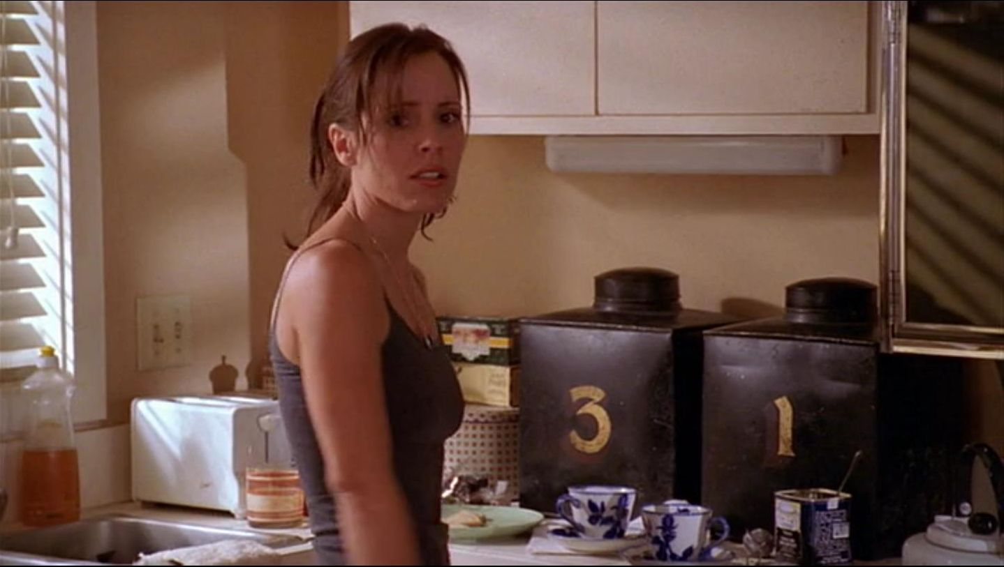 Nackte Emma Caulfield In Buffy Im Bann Der Dämonen