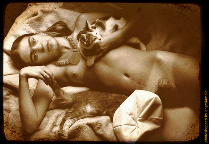 Frida Kahlo Find Share On Giphy Frida Kahlo Hot Sex Picture
