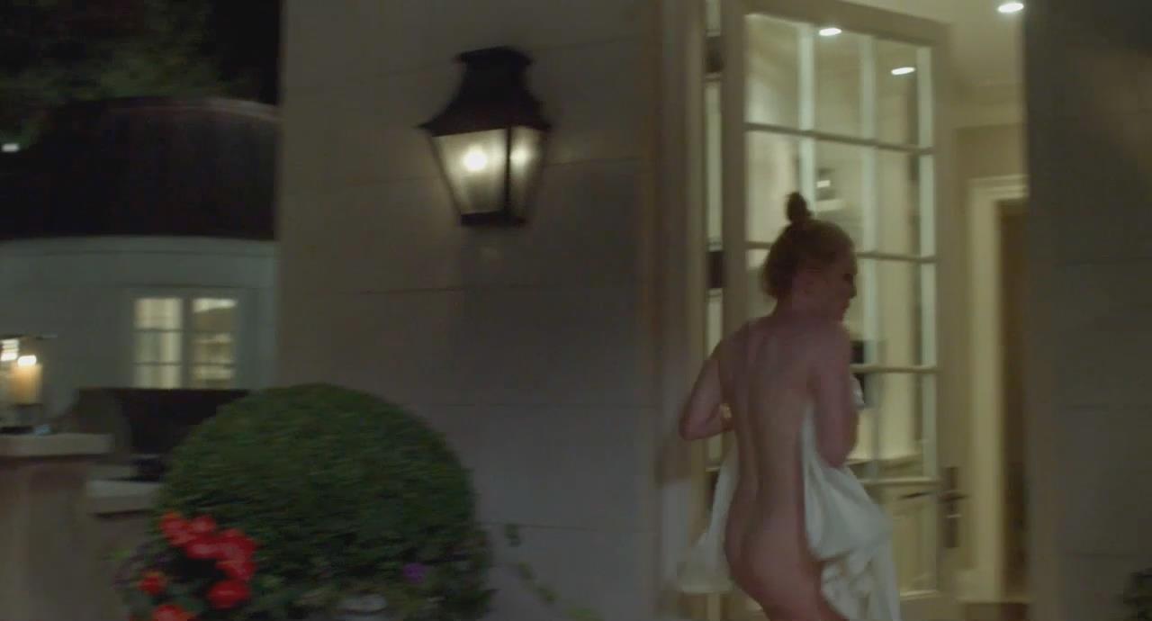 Julianne moore nude scene body photos