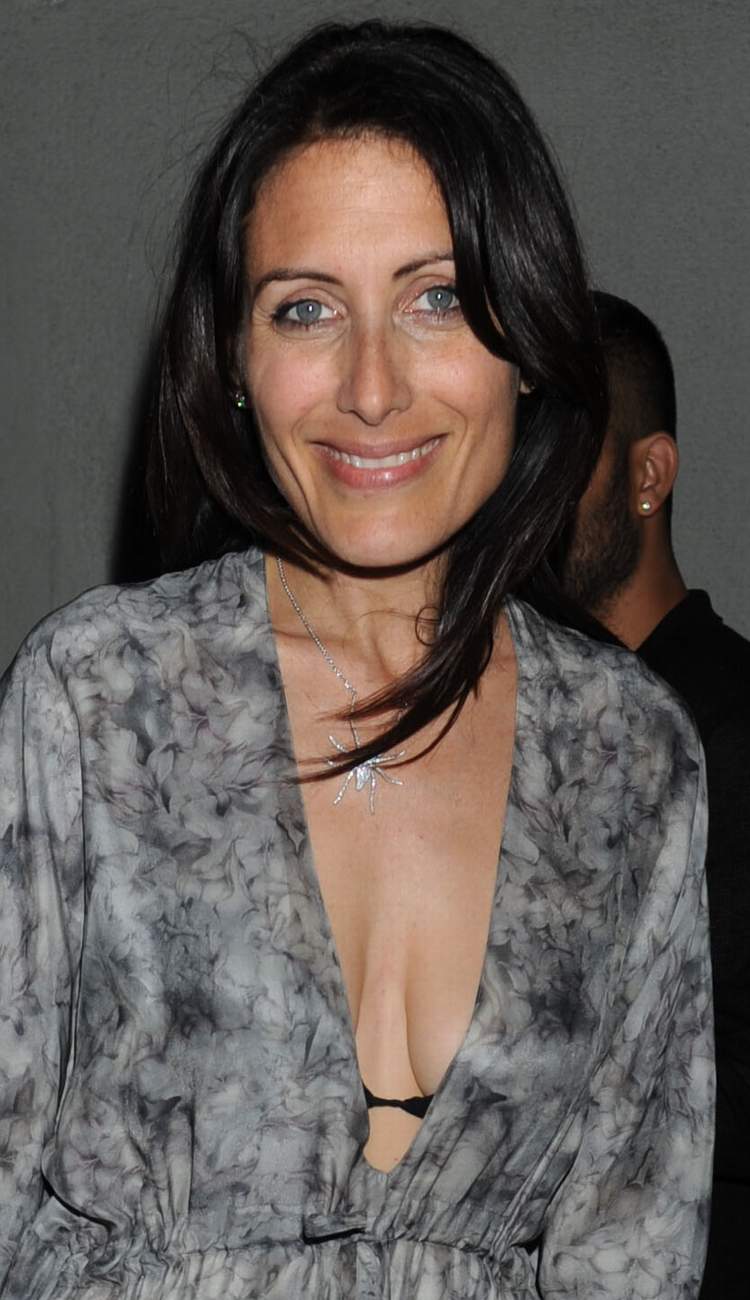 Naked Lisa Edelstein Added 07 19 2016 By Jyvvincent