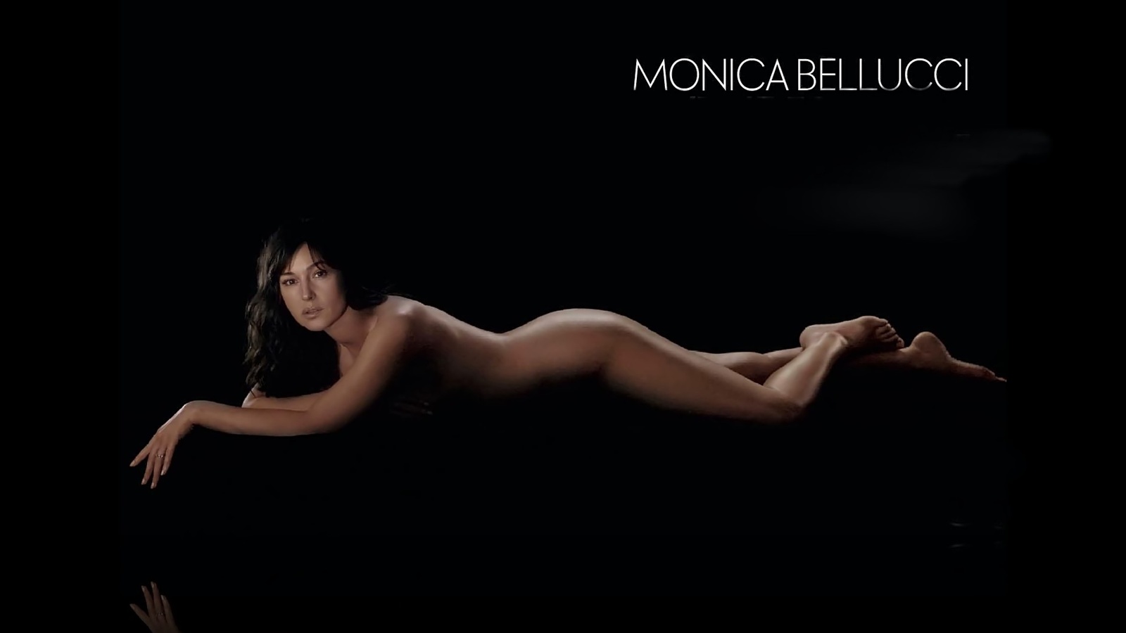 Naked Monica Bellucci Added 07192016 By Momusicman 