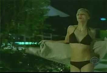 Samaire Armstrong nude pics.