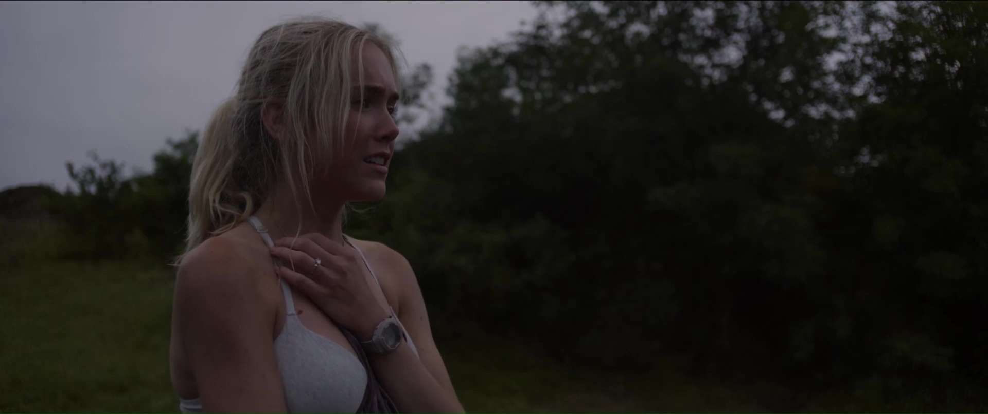 Nackte Spencer Locke In Landmine Goes Click