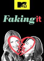 Faking It (2014-2016) Nacktszenen