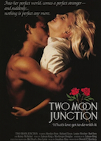 Two Moon Junction (1988) Nacktszenen