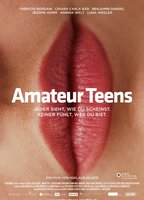 Amateur Teens (2015) Nacktszenen