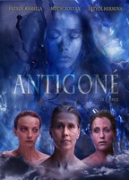 Antigone (2011) Nacktszenen