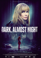 Dark, Almost Night (2019) Nacktszenen