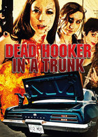 Dead Hooker in a Trunk (2009) Nacktszenen