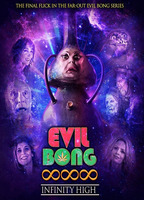 Evil Bong 888: Infinity High (2022) Nacktszenen