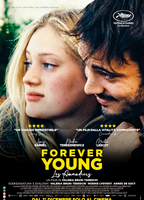 Forever Young (IV) (2022) Nacktszenen