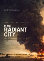 In the Radiant City (2016) Nacktszenen