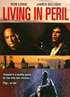 Living in Peril (1997) Nacktszenen