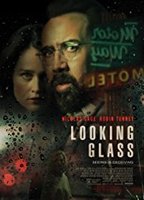 Looking Glass (2018) Nacktszenen