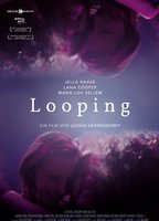 Looping (2016) Nacktszenen