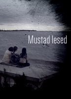 Mustad lesed (2015) Nacktszenen