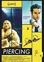 Piercing (2018) Nacktszenen