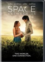 The Space Between Us 2017 film nackten szenen