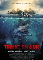 Toxic Shark (2017) Nacktszenen