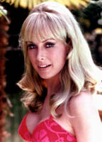 Barbara Eden nackt