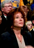 Mary McDonnell nackt