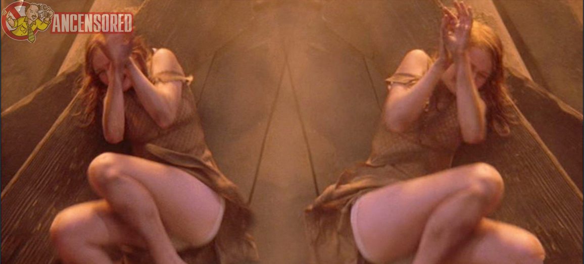Kirsten Dunst nude pics.