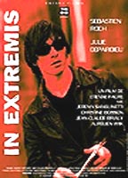 In extremis (2000) Nacktszenen