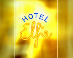 Hotel Elfie  film nackten szenen