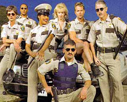 Reno 911! 2003 film nackten szenen