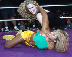 Women of Wrestling (2000-heute) Nacktszenen
